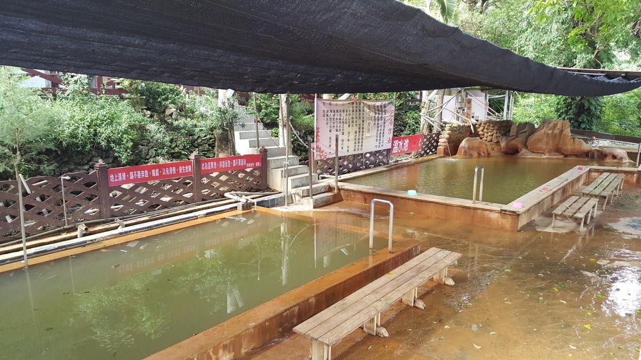 Hotel Js Hotspring à Ruisui Extérieur photo
