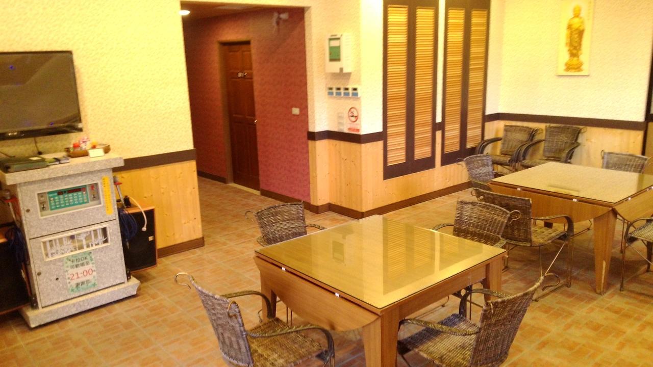 Hotel Js Hotspring à Ruisui Extérieur photo