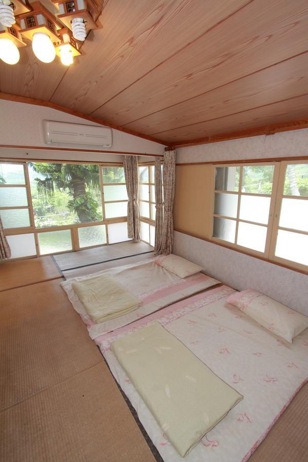 Hotel Js Hotspring à Ruisui Extérieur photo